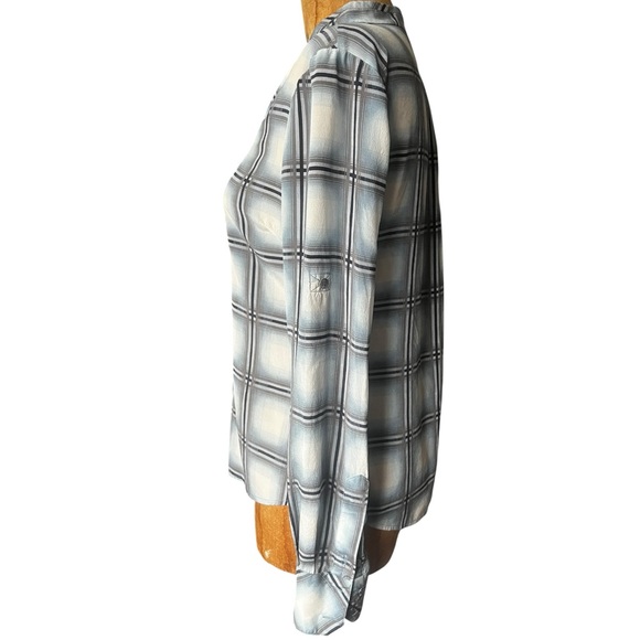 BCBGMaxAzria Plaid Blouse in Blue and White NWOT XS - Picture 3 of 9